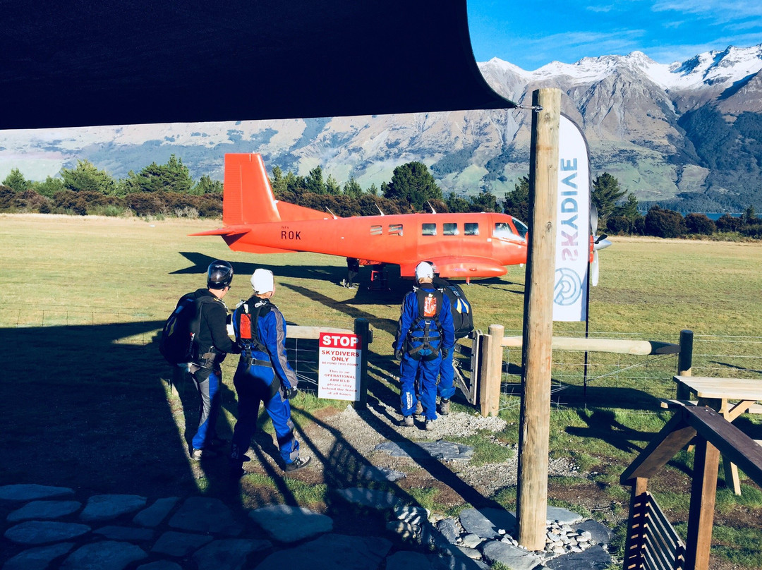 天堂高空跳伞-皇后镇必去景点