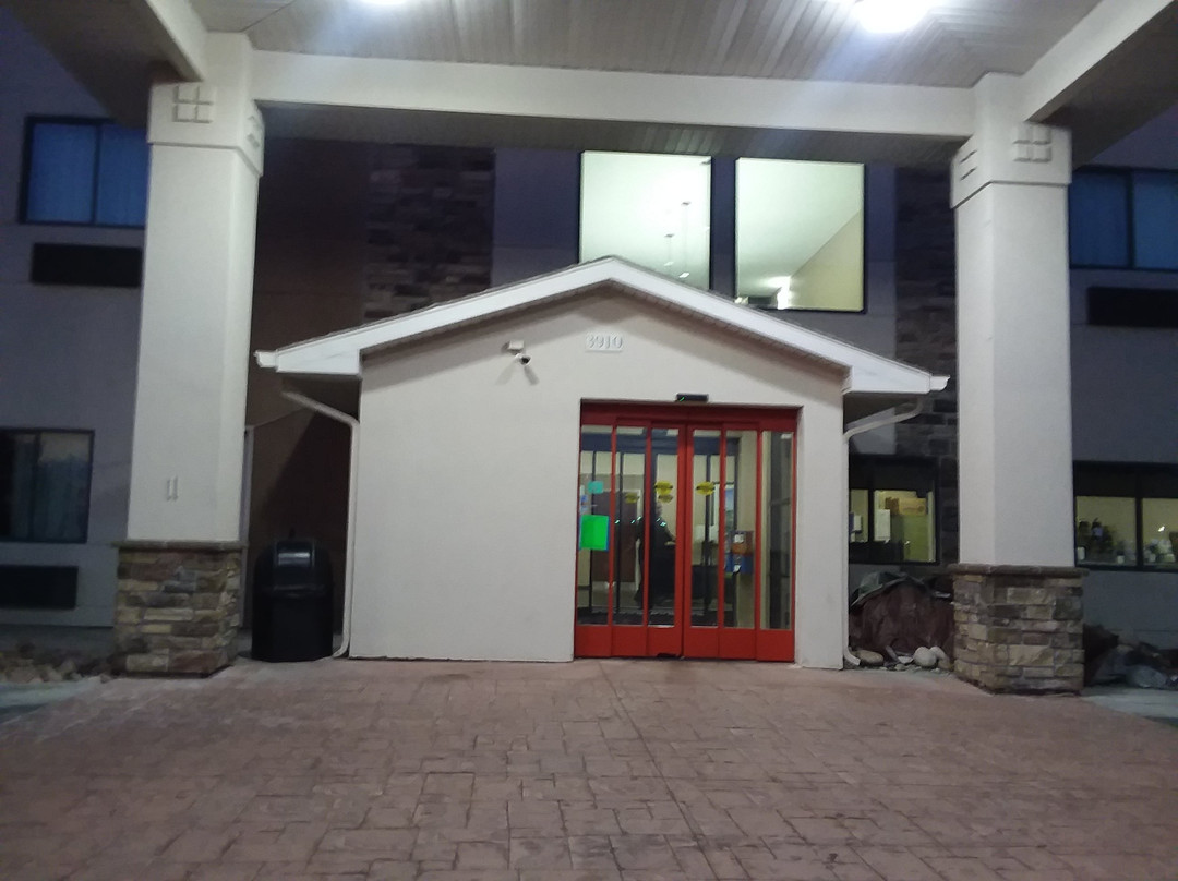 Comfort Inn & Suites Pueblo主图