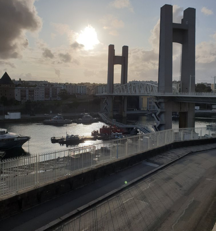 Pont de Recouvrance-布列斯特必去景点