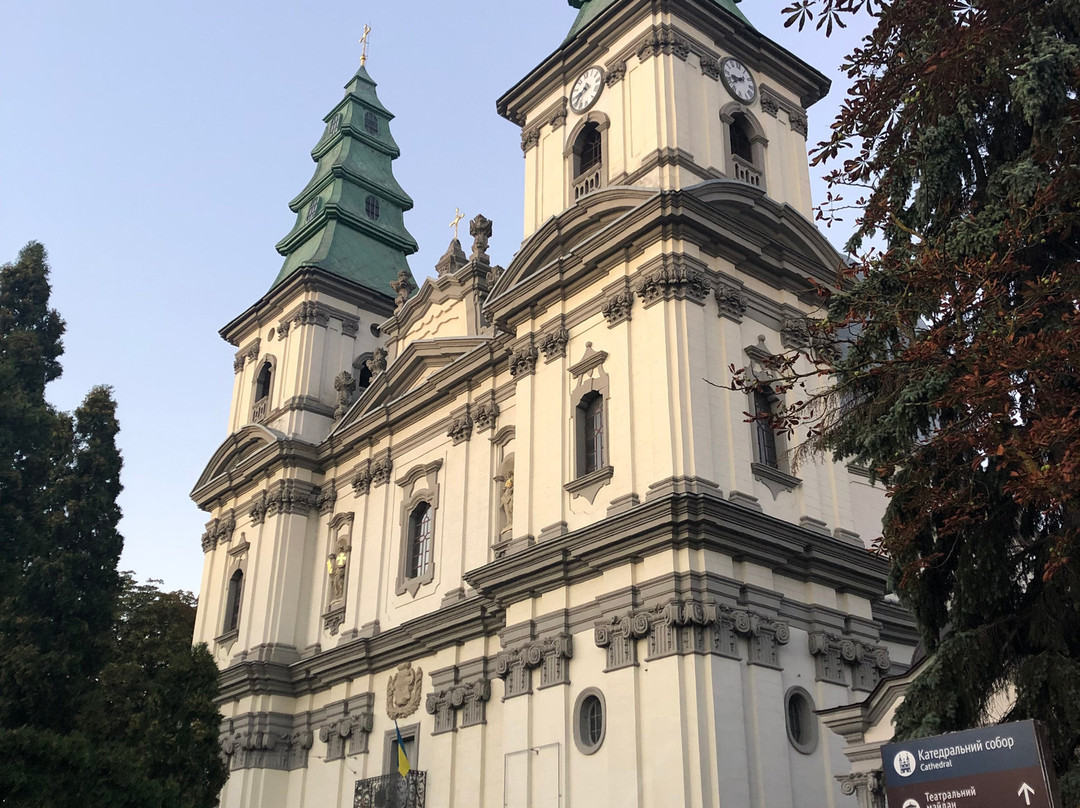 Church of the Blessed Virgin Mary's Immaculate Conception-Ternopil必去景点