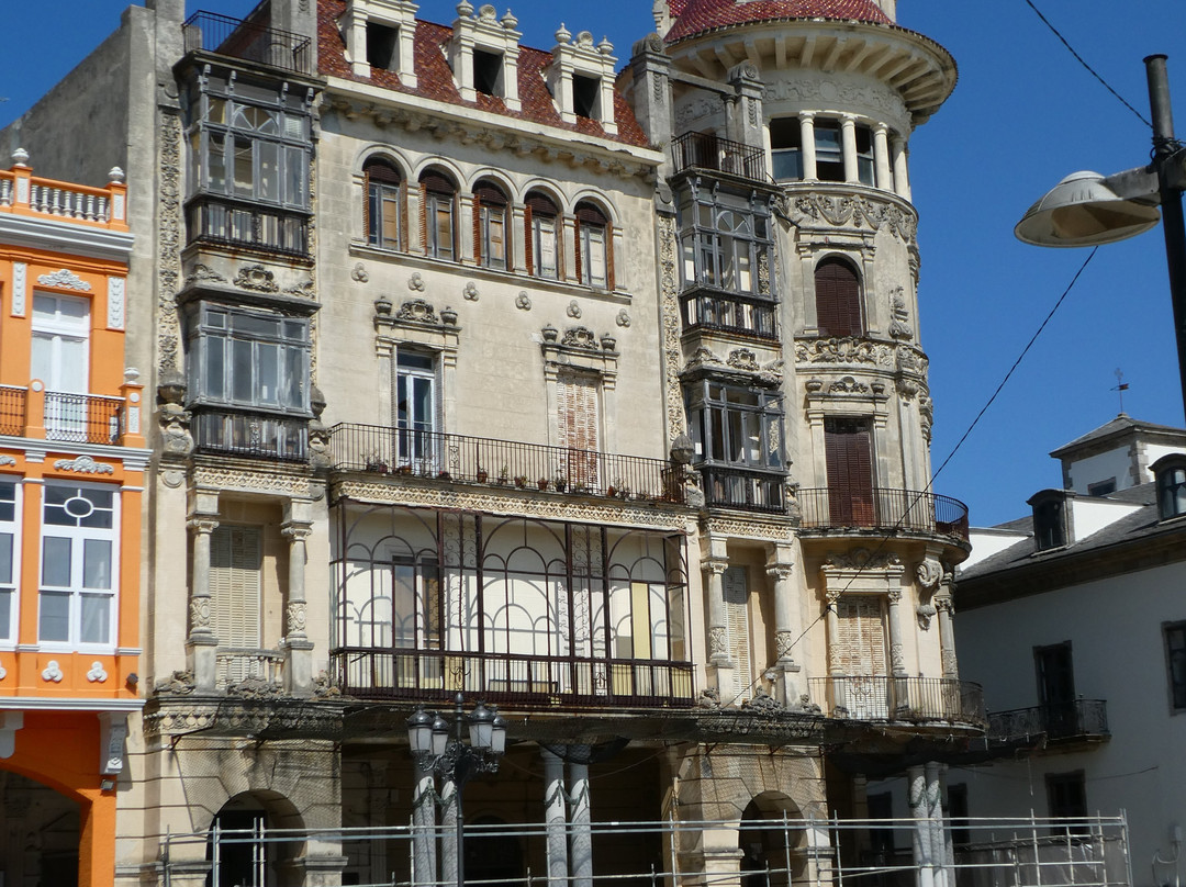 Torre De Los Moreno景点图片