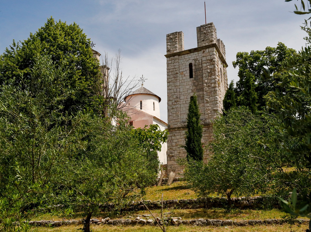 Krupa Monastery景点图片