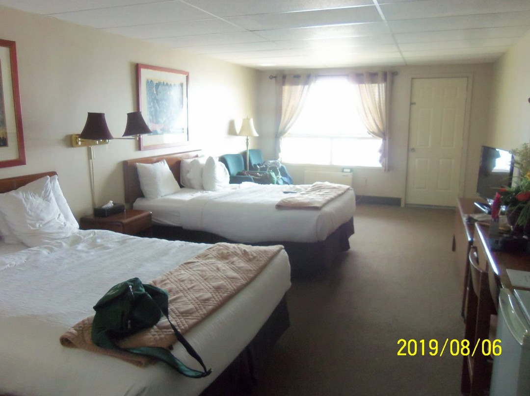 Saint Andrews Inn & Suites主图