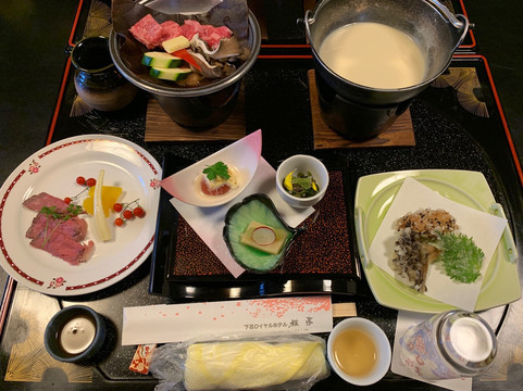 下吕皇家酒店 雅亭主图