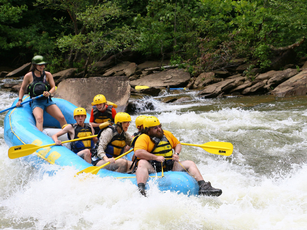 Outdoor Adventure Rafting景点图片