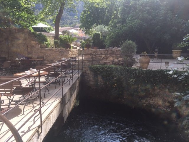 柏爱特酒店主图