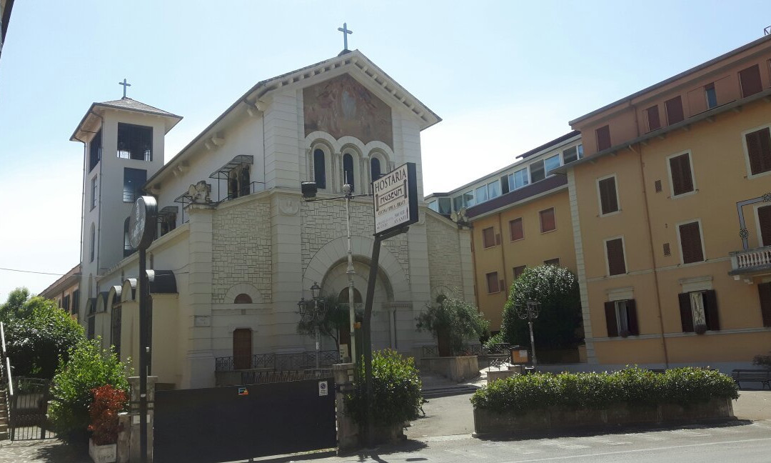 Chiesa parrocchiale di Regina Pacis-菲乌吉必去景点