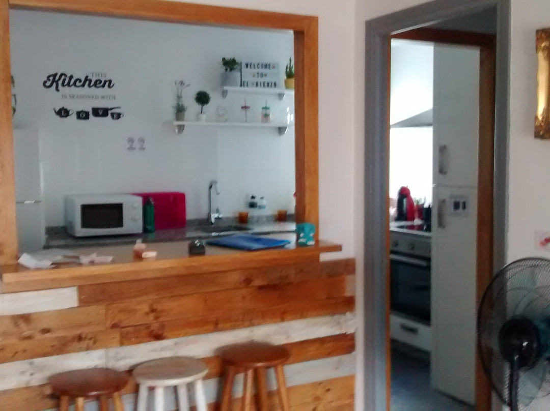 Plaza De La Encina主图