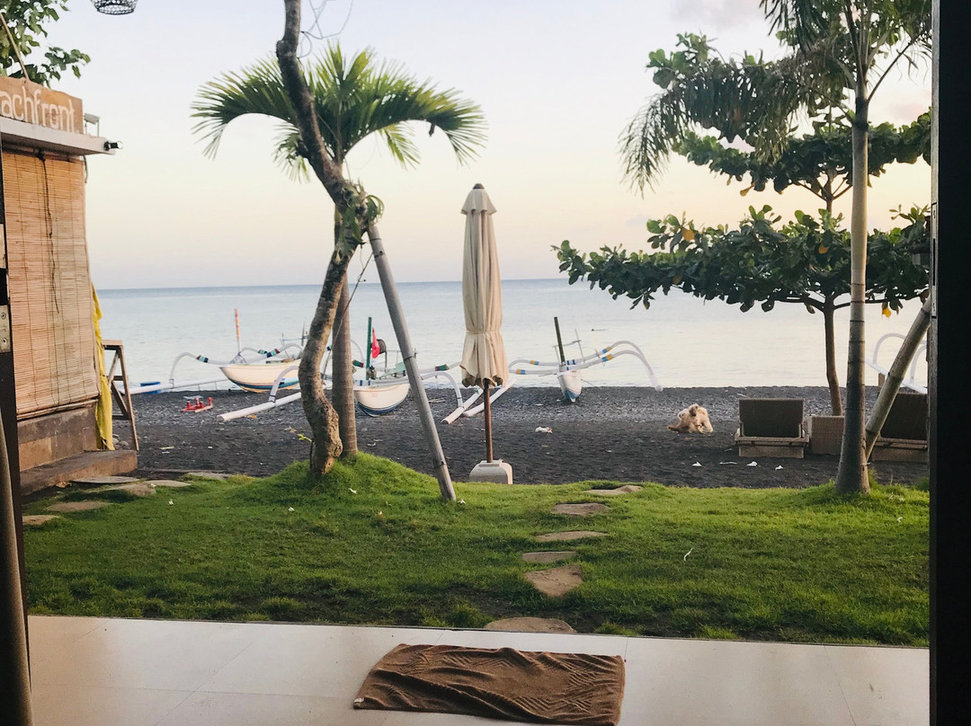 Valomia Beachfront主图