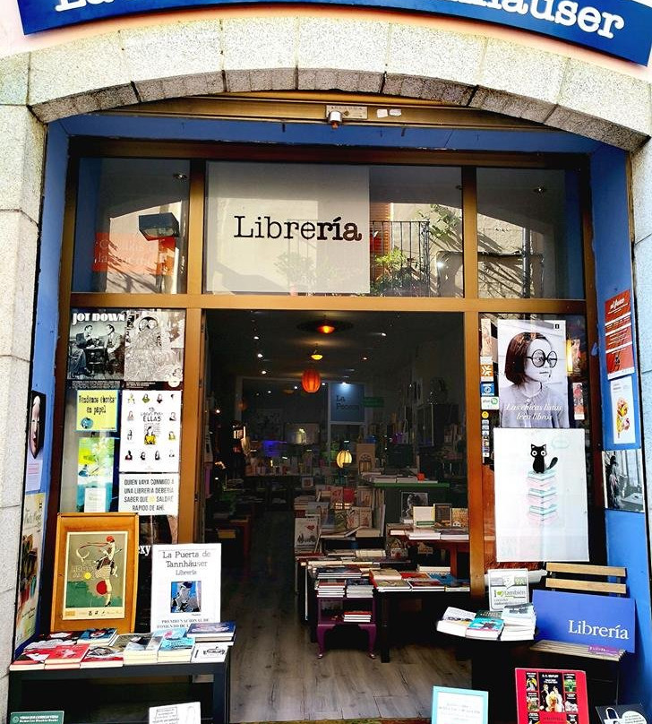 Libreria La Puerta de Tannhauser-Plasencia必去景点