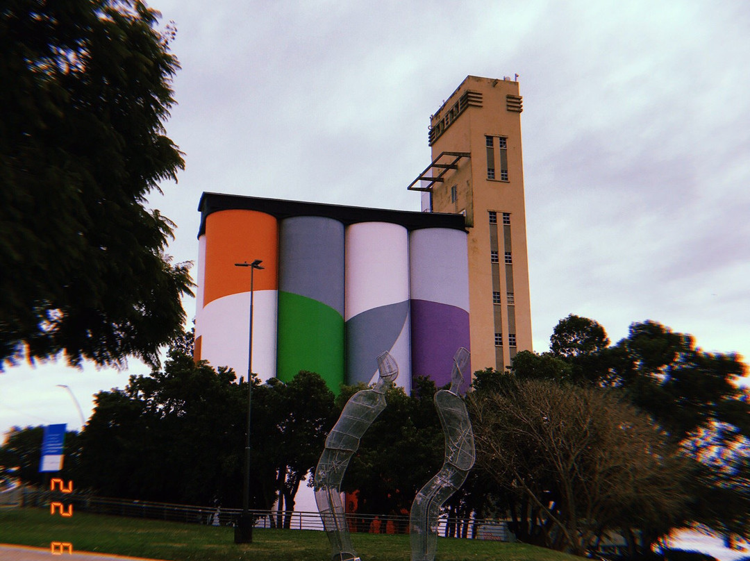 Silos Davis museo de arte contemporaneo景点图片