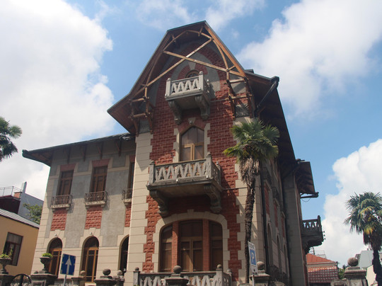 LIKI Tour-巴统必去景点