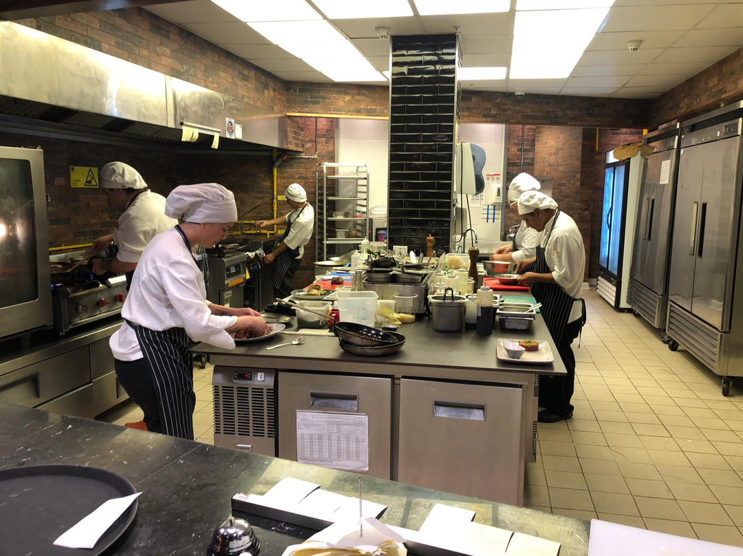 Mostazal旅游攻略图片