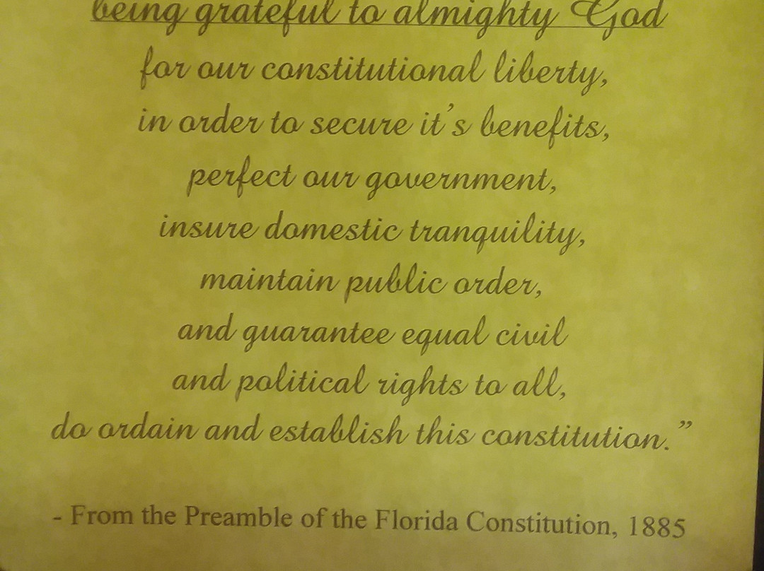 Leslie Hale Teaching Center-塔彭斯普林斯必去景点