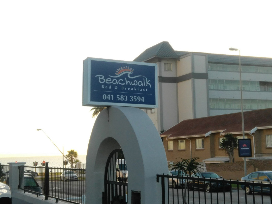 海滩步道住宿加早餐酒店主图