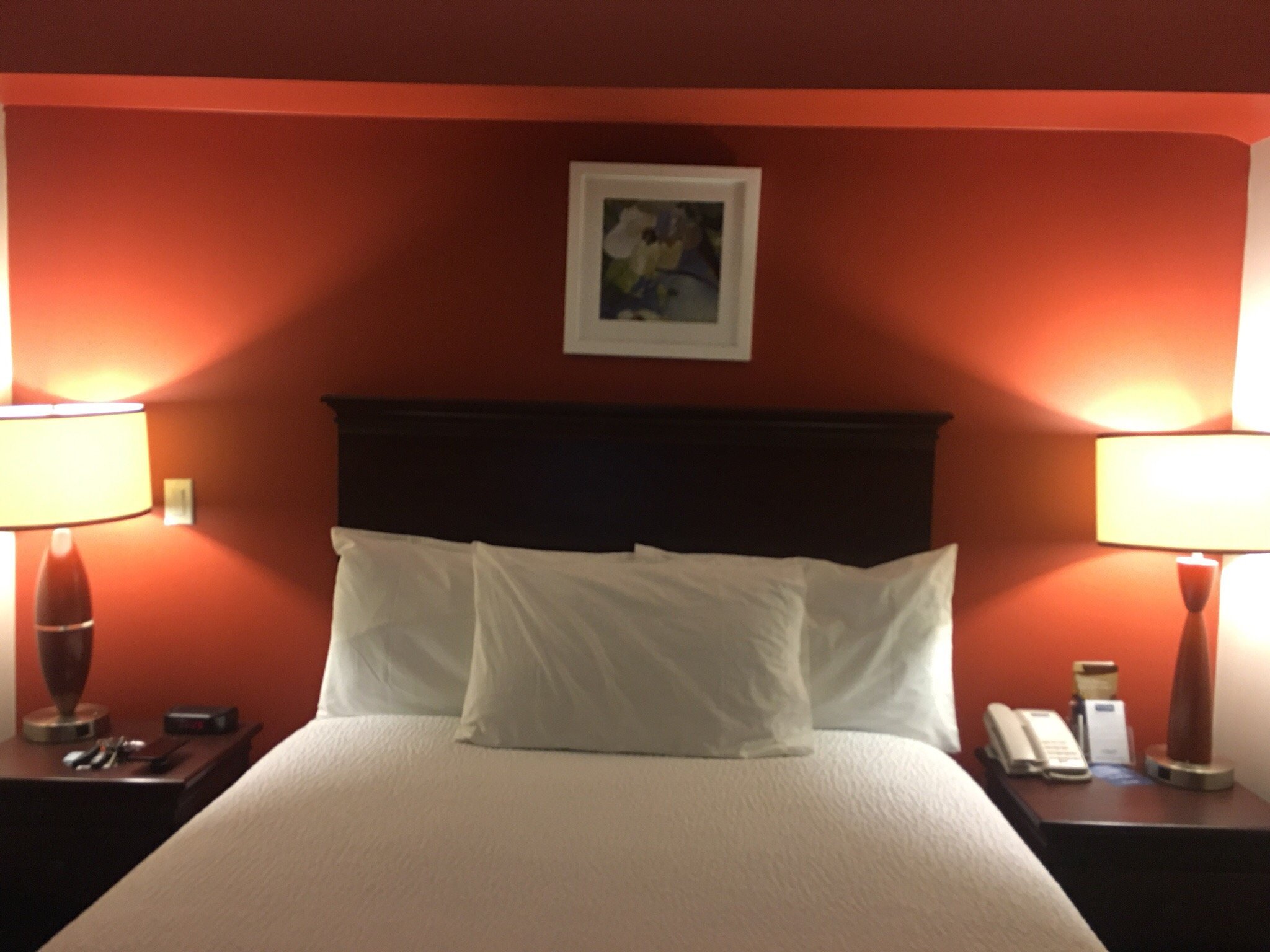 Crest Inn & Suite-官方
