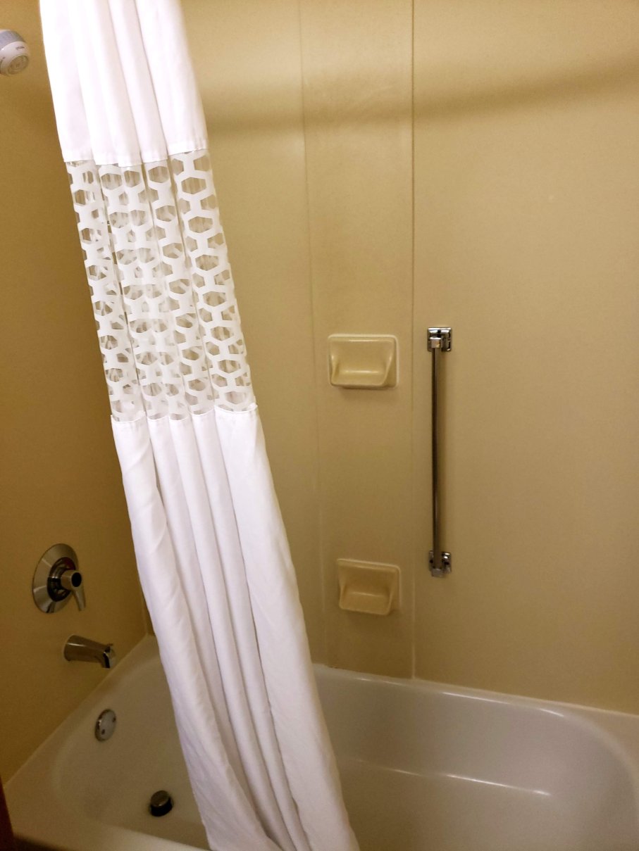 希尔顿花园旅馆-西安普顿蒙荷里-浴室