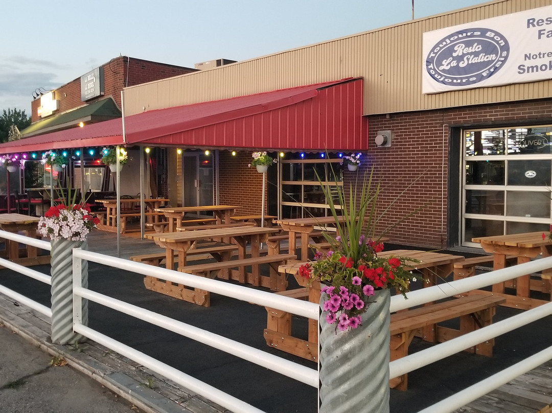 Resto La Station Restaurant