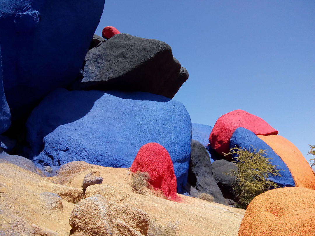 Painted Rocks景点图片