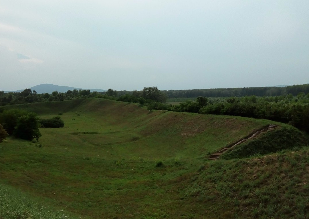 Hillfort of Szabolcs景点图片