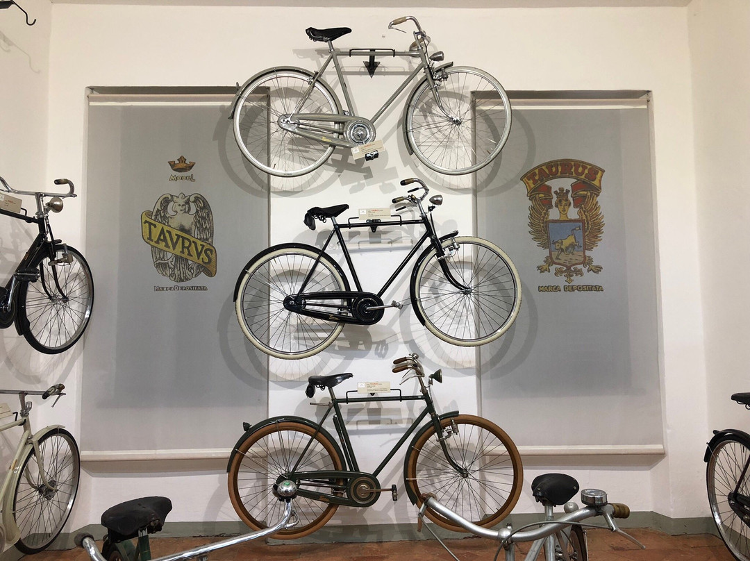 Collezione Velocipedi E Biciclette Antiche景点图片