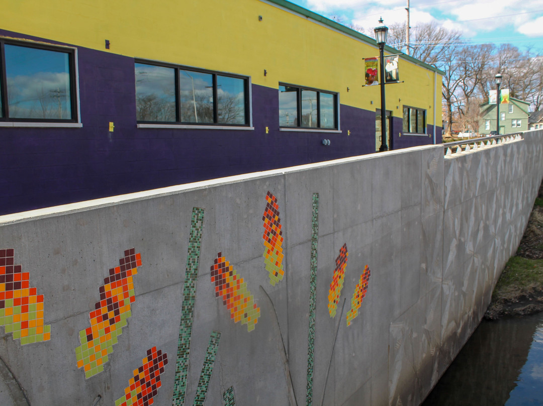 25 O'Clock Brewing Company-厄巴纳必去景点