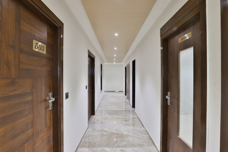 Hotel Sparsh Inn主图