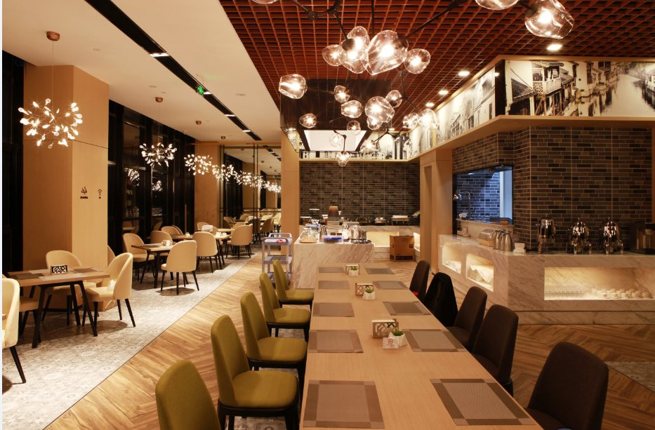 长兴亚朵酒店主图