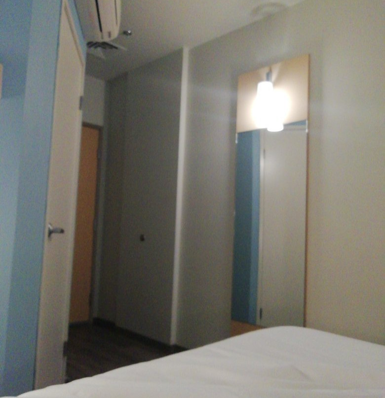 宜必思伊拉布阿多酒店主图