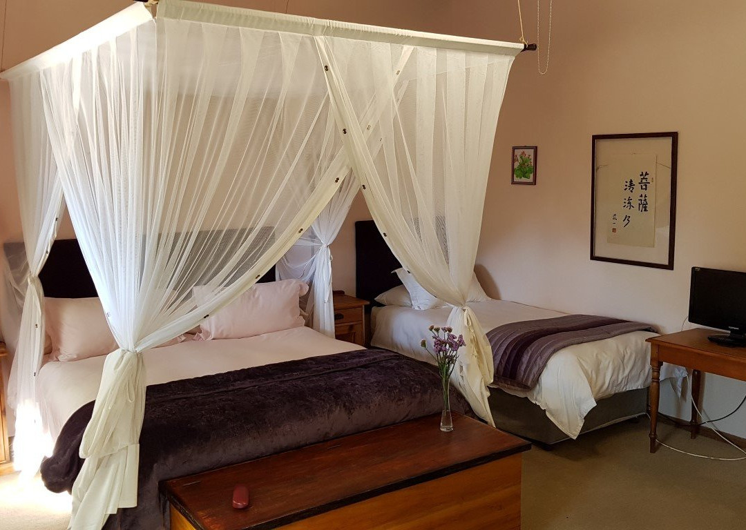 圣杜巴里斯酒店主图