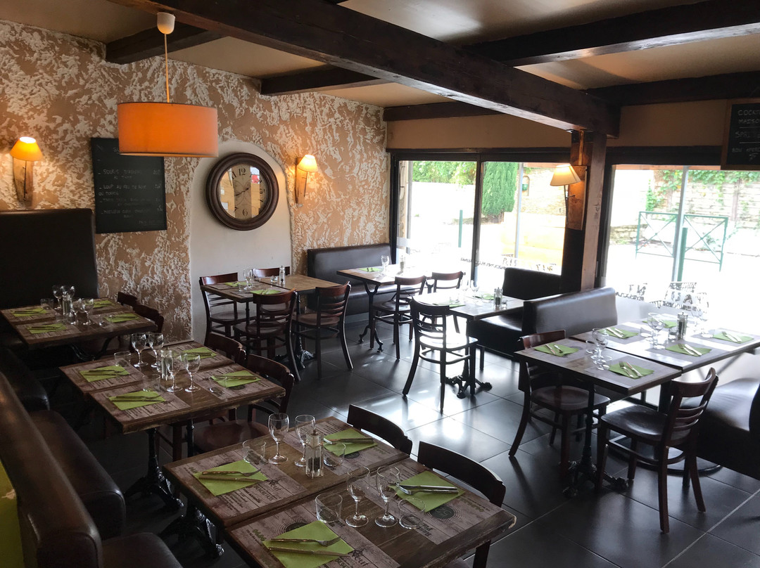 Le Castellet餐馆和美食-Pizzeria Le 52