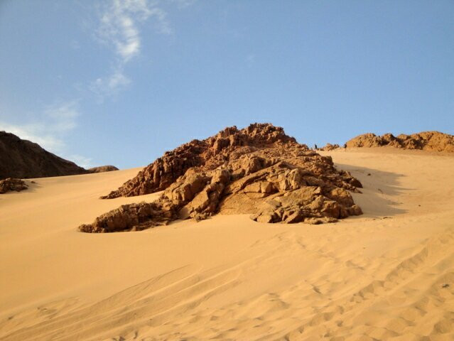 Sandana Sandboarding-达哈卜必去景点