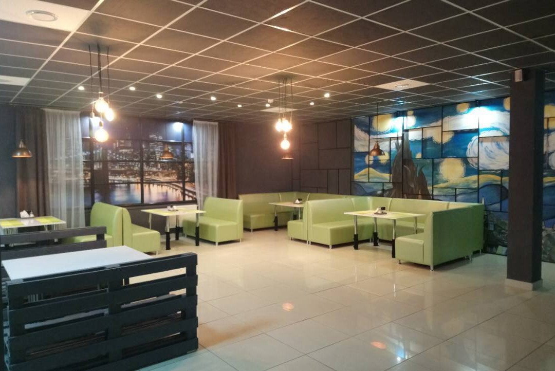 Zhlobin餐馆和美食-Loft Bar