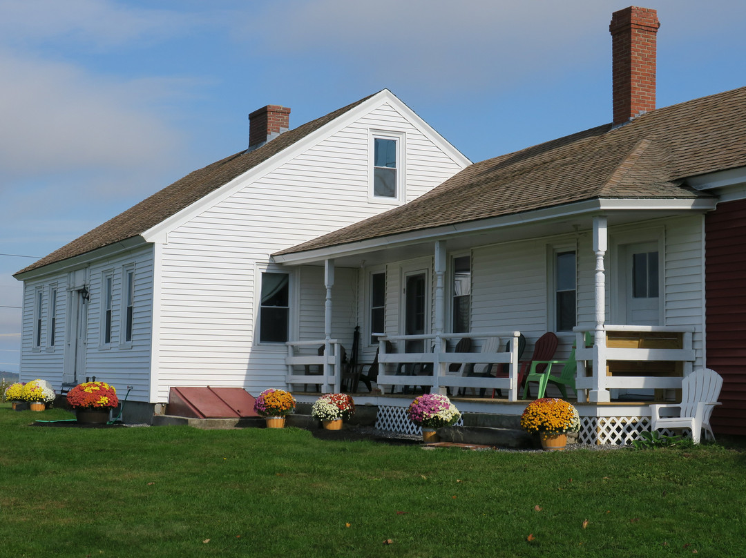 Vista of Maine Vineyard & Cidery Tasting Room-Greene必去景点