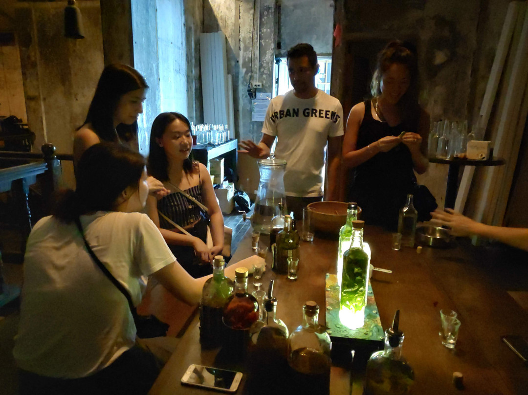 Urban Greens Hydroponic Farm Systems-马卡蒂必去景点