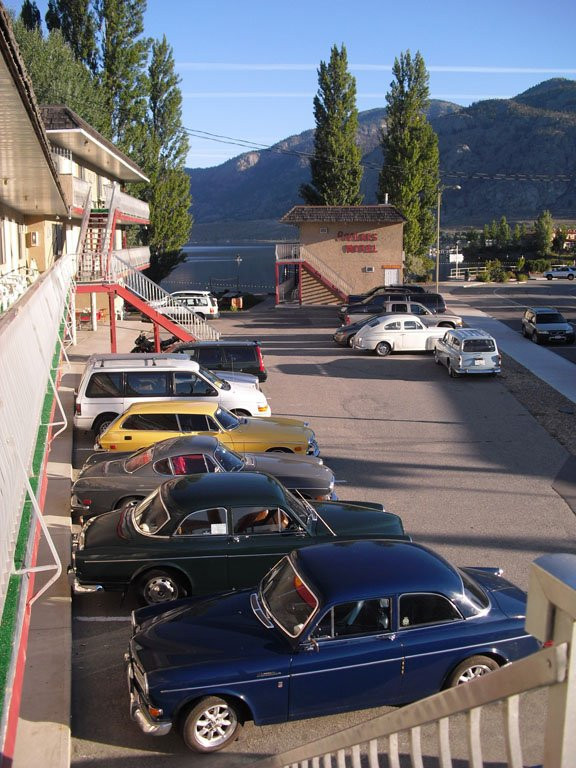 Poplars Motel On The Lake主图