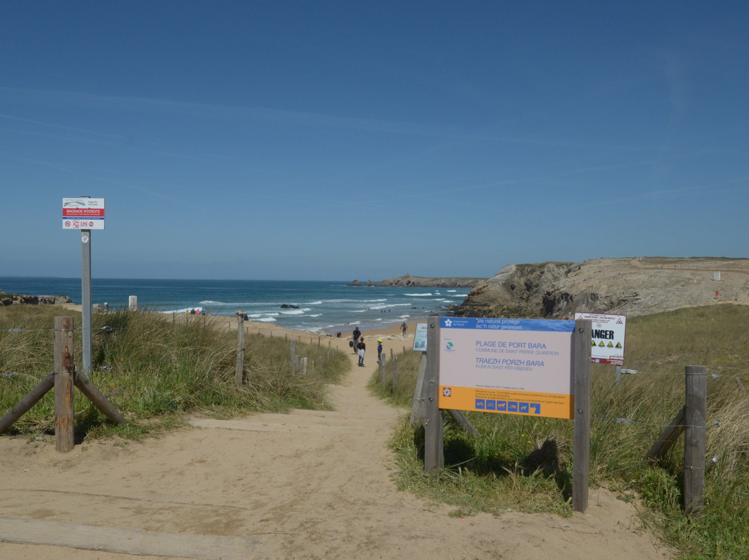 Plage de Port Bara景点图片