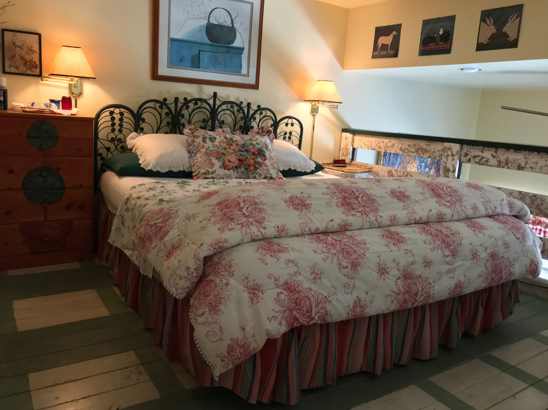 Tullymore Guest House主图