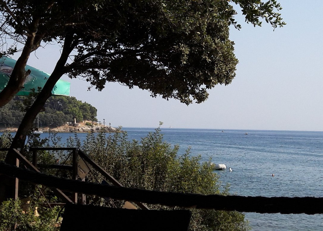 Banjole旅游景点-Beach Bar Palma