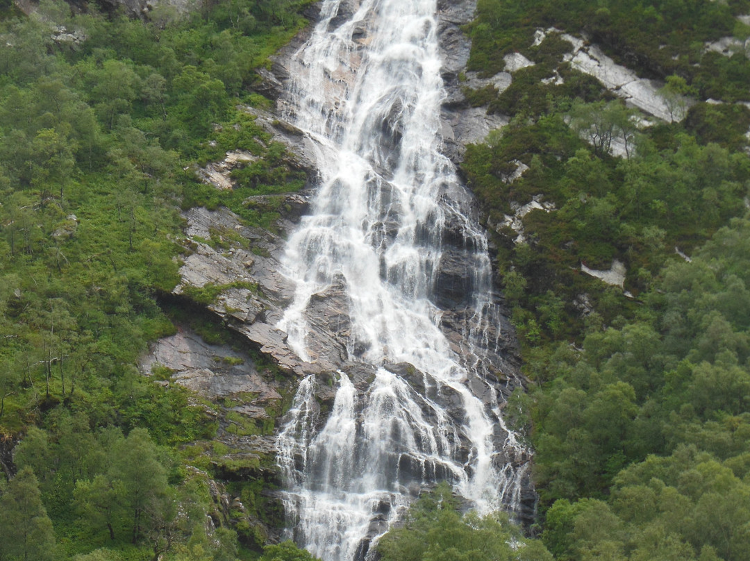 Steall Waterfall景点图片