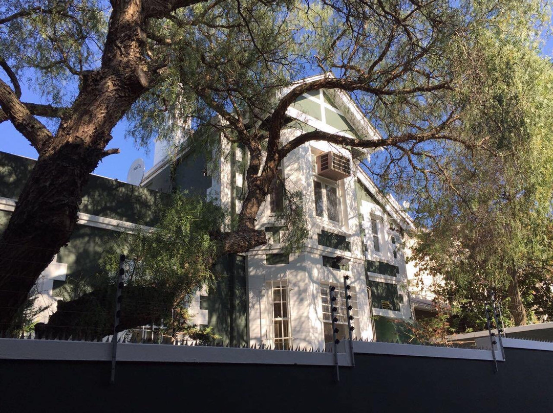 Wanderlust Backpackers主图