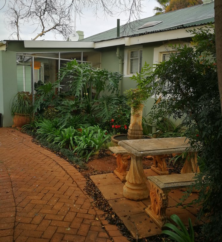 Bauhenia Guesthouse主图