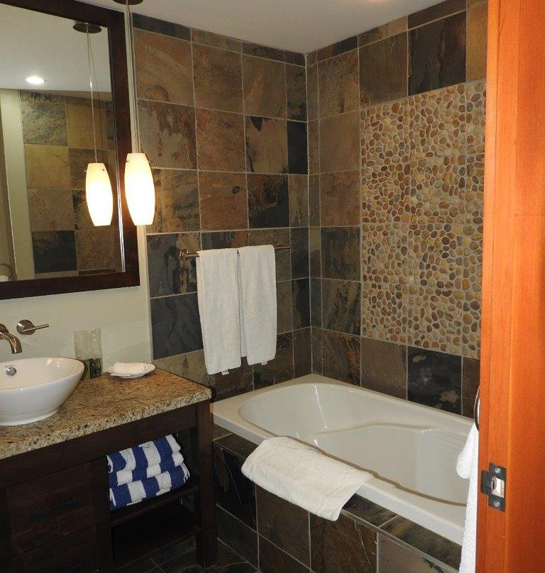 Mayne Island Resort主图