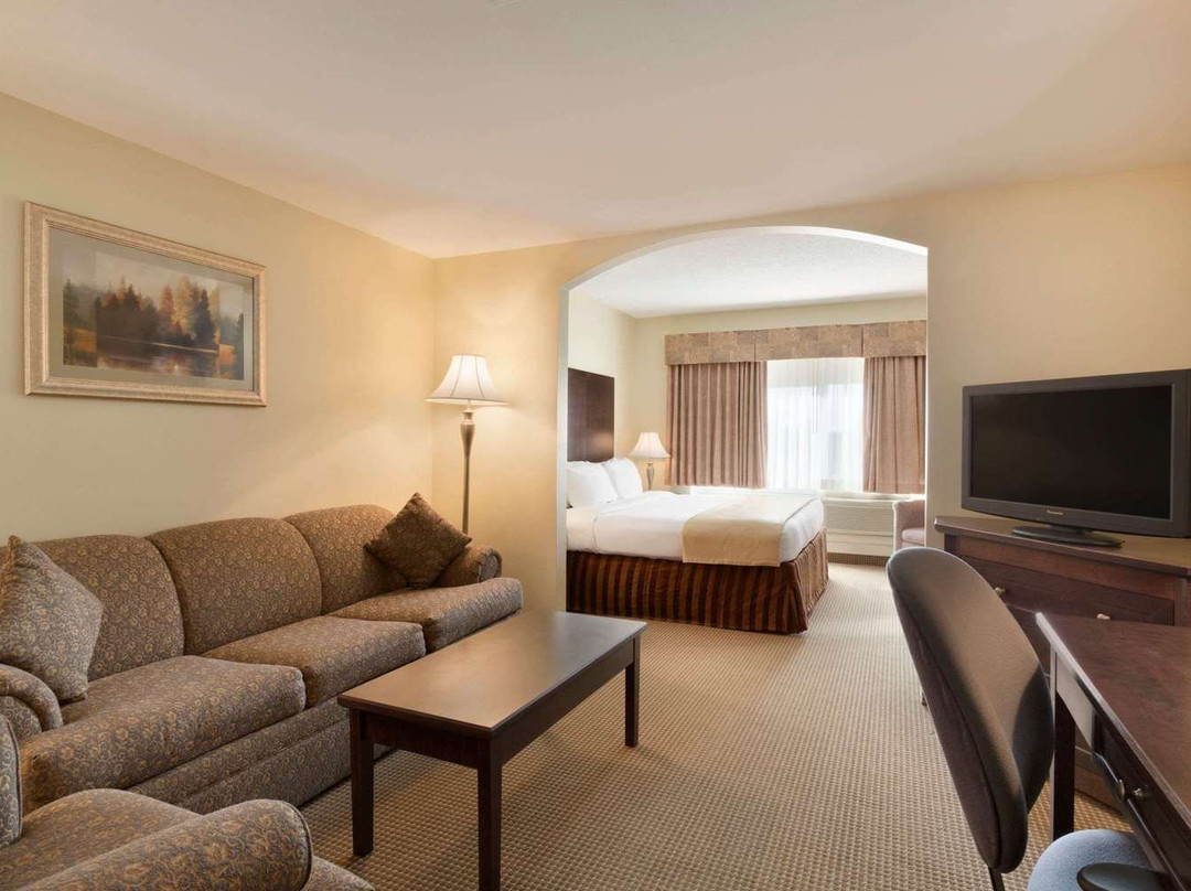 Border Inn and Suites主图