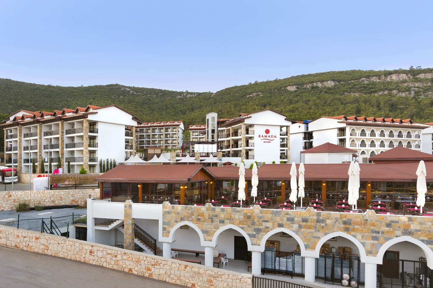 Ramada Resort by Wyndham Akbuk-官方