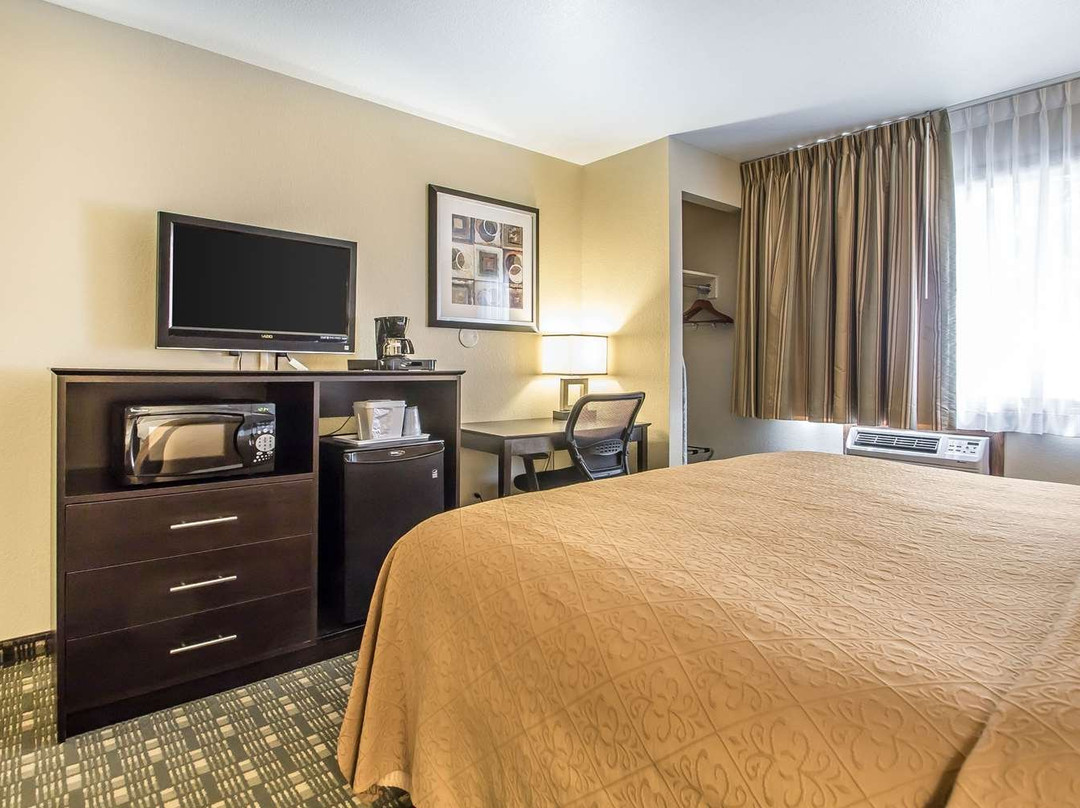 Quality Inn & Suites Decorah主图