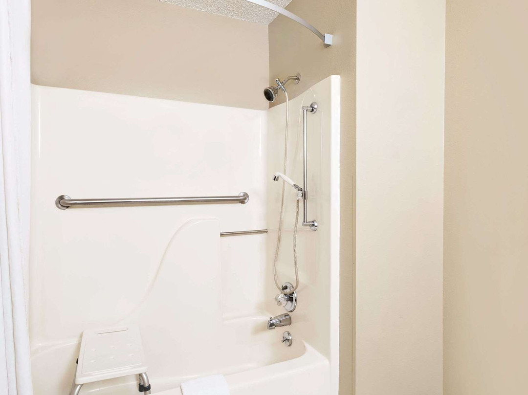 Super 8 by Wyndham Keokuk主图