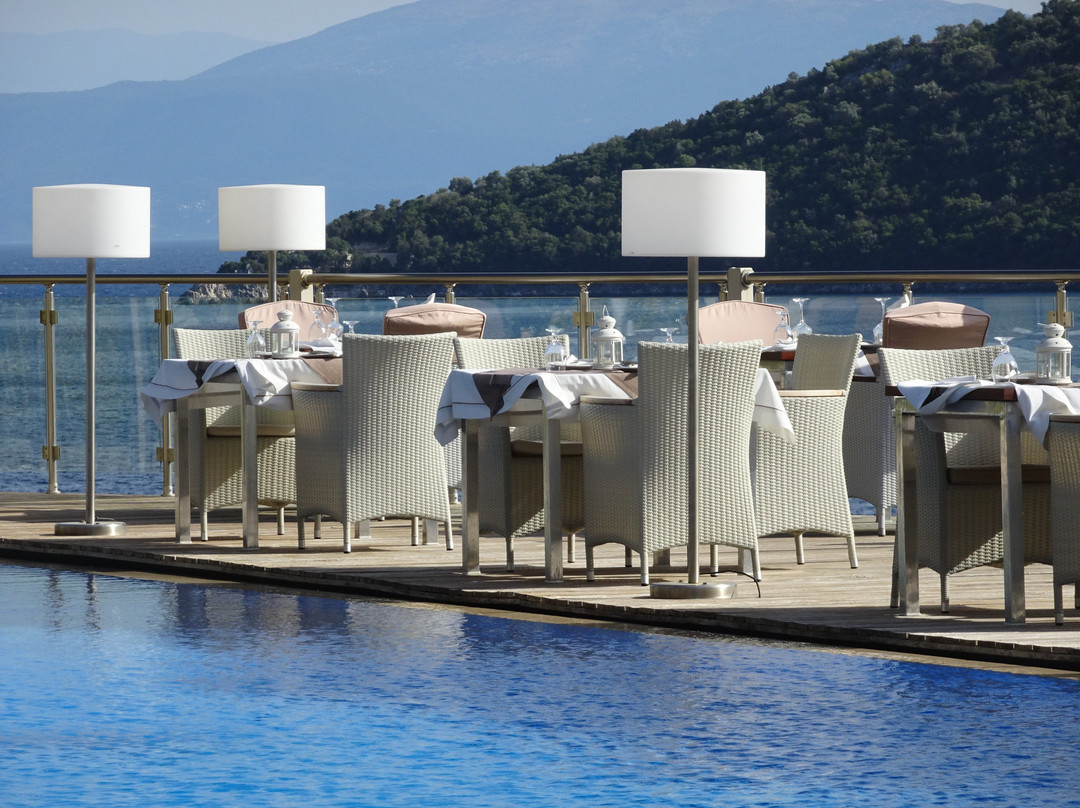 圣尼古拉斯度假酒店主图