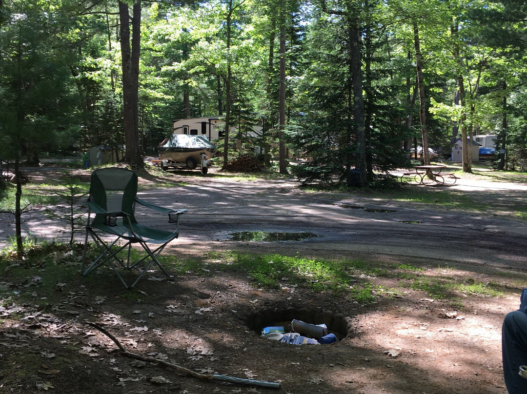 Chain O'Lakes Campground