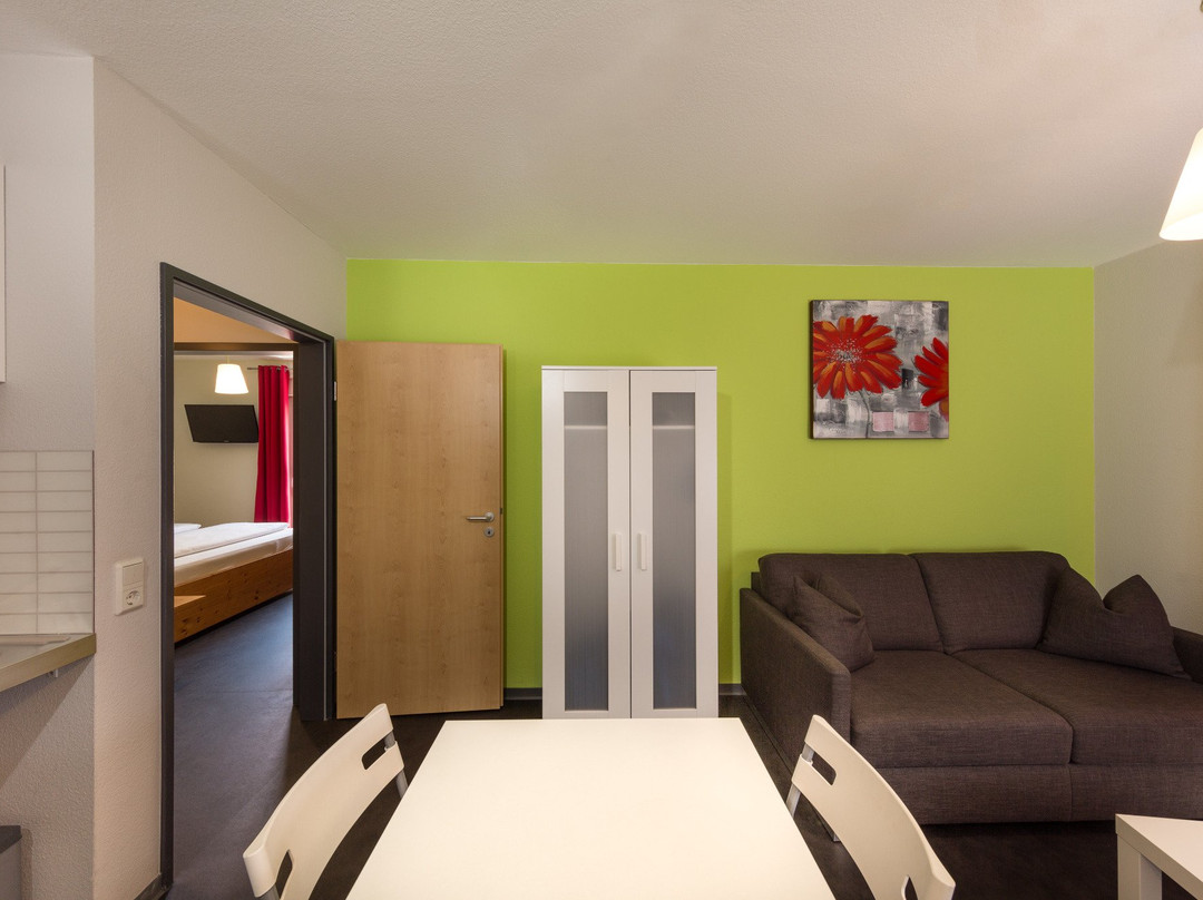 德姆林酒店-咖啡厅主图